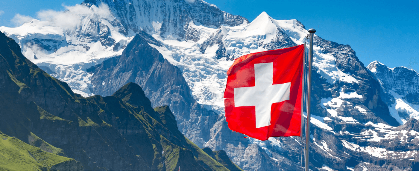 Schweizer Flagge als Symbol zum Auswandern in die Schweiz